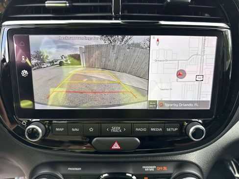 Used 2023 Kia Soul S FWD image 29