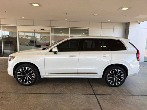 Used 2026 Volvo XC90 B5 Plus w/ Protection Package Premier AWD/4WD image 2
