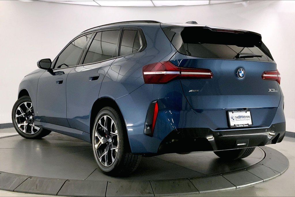 Certified 2025 BMW X3 xDrive30i w/ Premium Package AWD/4WD image 10