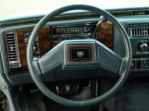 Used 1986 Cadillac Brougham Brougham image 44