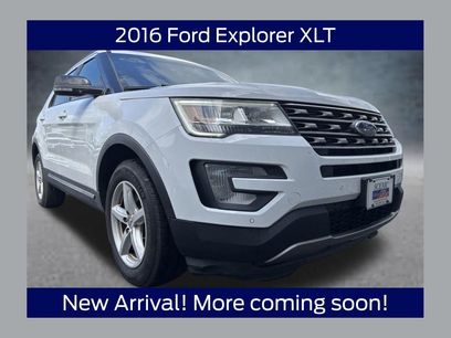 Used 2016 Ford Explorer XLT w/ Equipment Group 202A