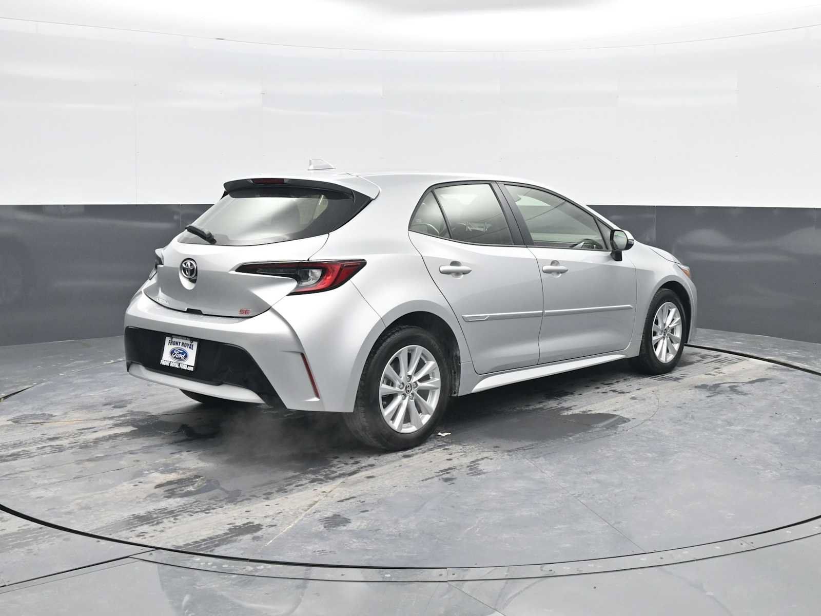 Used 2024 Toyota Corolla SE FWD image 8