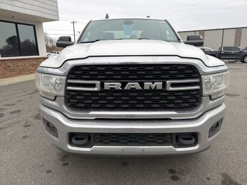 Used 2022 RAM 2500 Big Horn w/ Cold Weather Group image 10