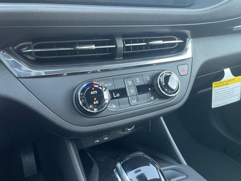 New 2026 Buick Envista Preferred w/ Convenience I Package image 18