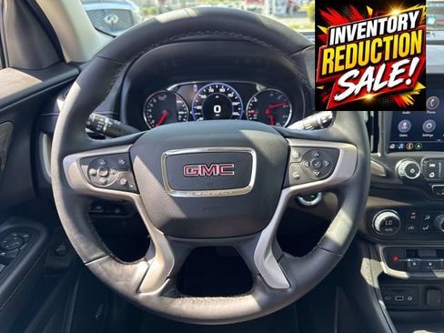 Used 2023 GMC Terrain Denali w/ Denali Premium Package AWD/4WD image 17