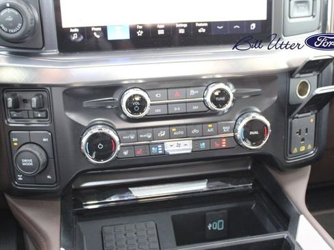 Certified 2025 Ford F250 King Ranch image 19