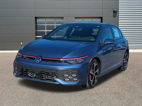 New 2026 Volkswagen Golf SE image 3