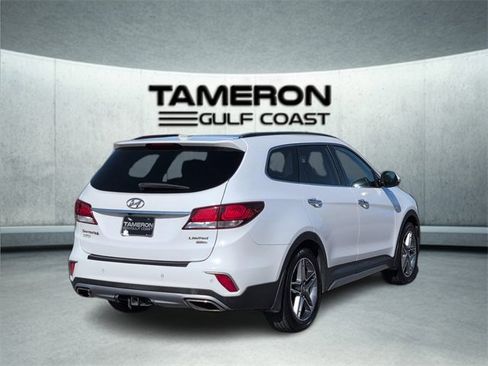 Used 2018 Hyundai Santa Fe Limited image 7