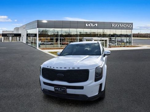Certified 2021 Kia Telluride SX w/ SX Prestige Package AWD/4WD image 8
