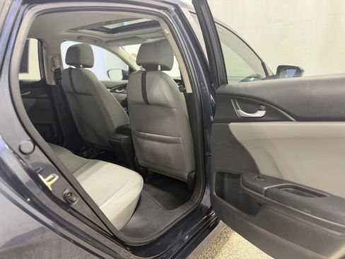 Used 2016 Honda Civic EX image 28