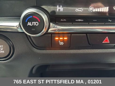 Used 2024 MAZDA CX-30 AWD 2.5 S w/ Preferred Package image 3