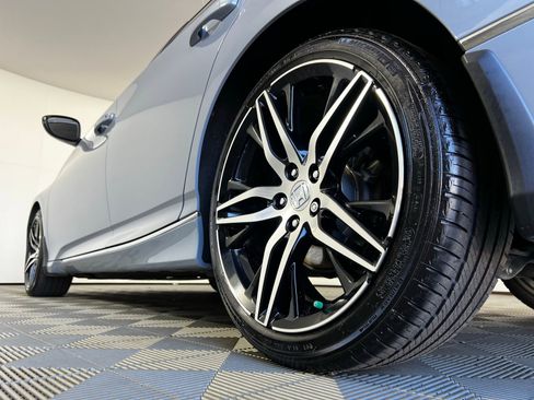 Used 2021 Honda Accord Touring image 31
