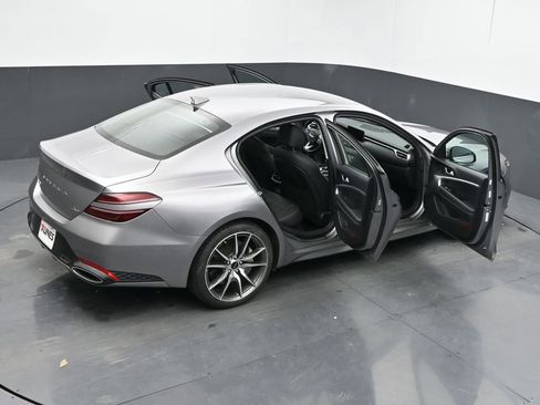 Used 2025 Genesis G70 2.5T image 62