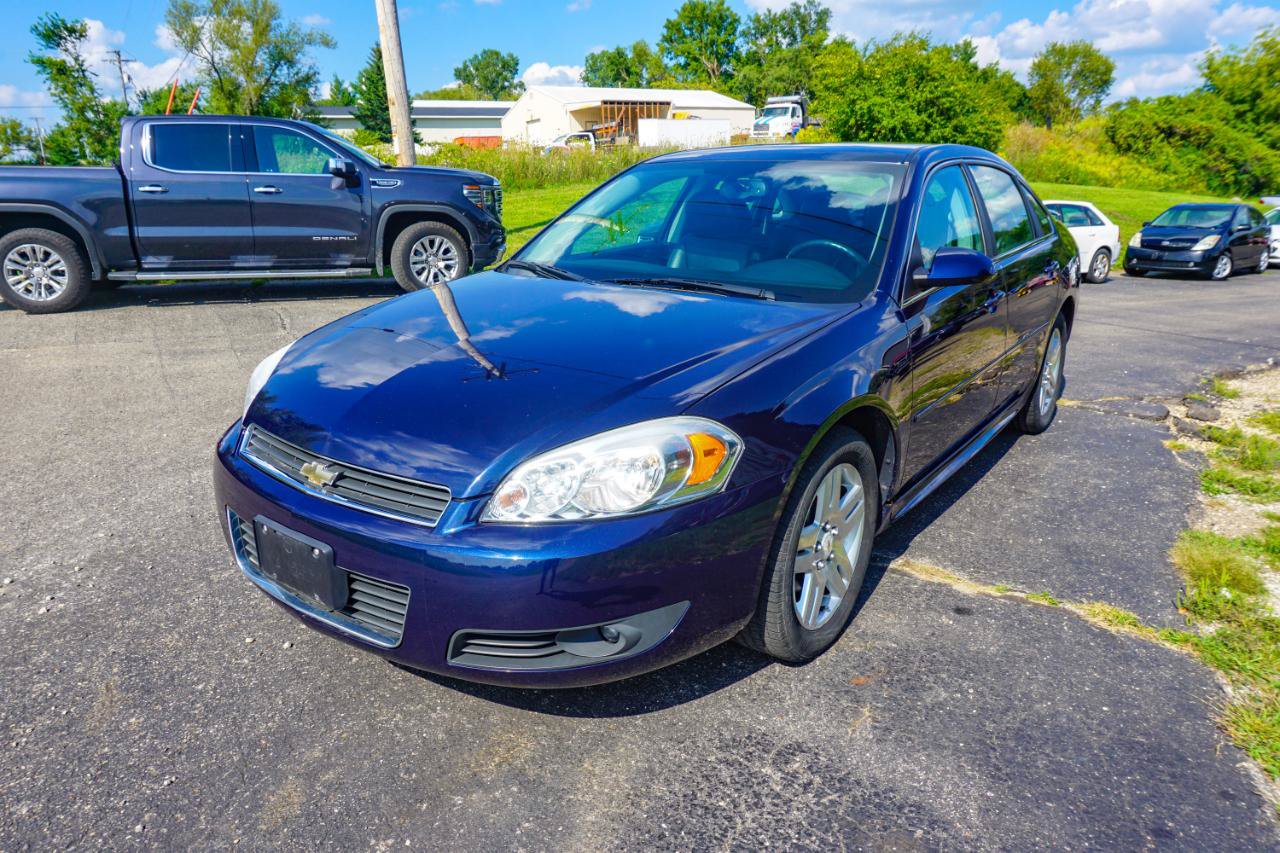 Used 2011 Chevrolet Impala LT w/ Luxury Edition Package FWD image 8