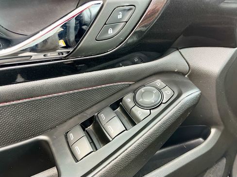 Used 2023 Chevrolet Traverse RS w/ LPO, Floor Liner Package FWD image 18