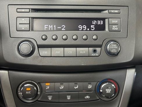 Used 2014 Nissan Sentra S FWD image 18