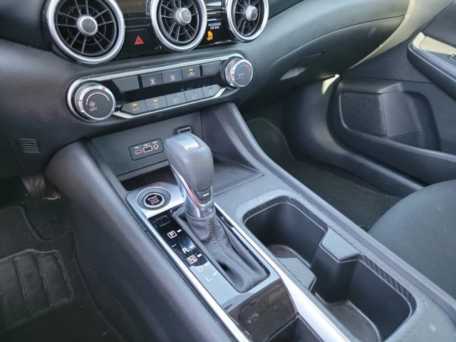 Used 2022 Nissan Sentra SV FWD image 12