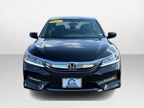 Used 2017 Honda Accord Sport image 10