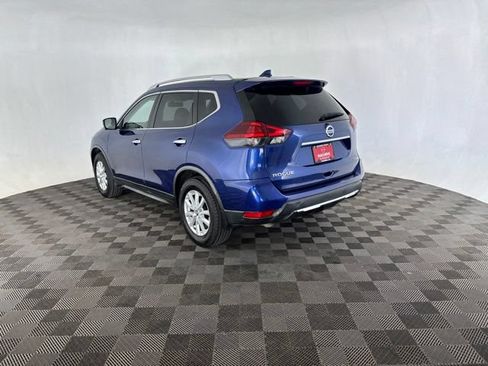 Used 2018 Nissan Rogue SV w/ Sun & Sound Touring Package AWD/4WD image 7
