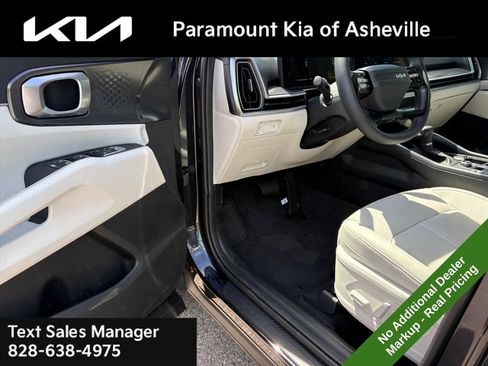 New 2026 Kia Sorento S AWD/4WD image 16