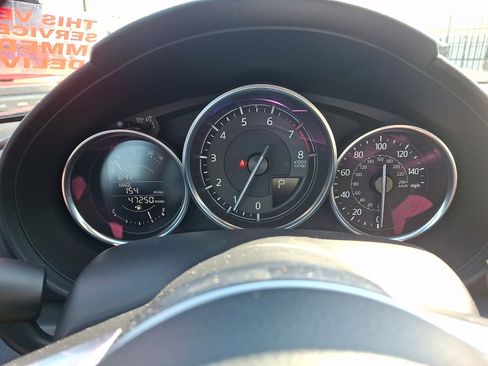 Used 2017 MAZDA MX-5 Miata Sport image 16