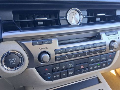 Used 2014 Lexus ES 350 image 16