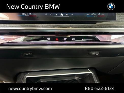 New 2026 BMW 760i xDrive w/ Premium Package image 23