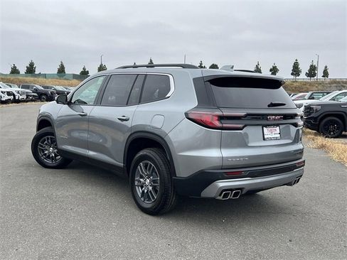 New 2025 GMC Acadia Elevation image 5