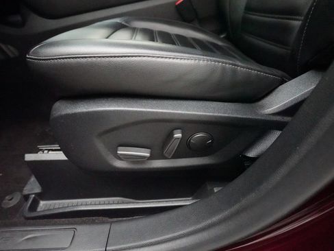 Used 2020 Ford Edge SEL w/ Cold Weather Package AWD/4WD image 29