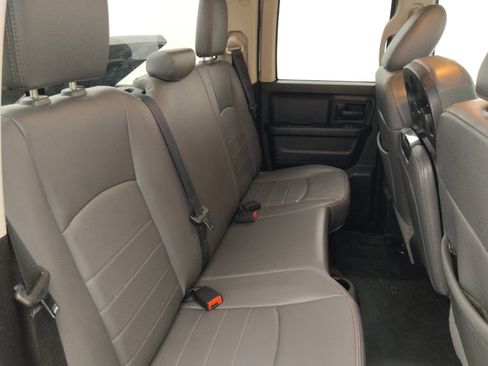 Used 2013 RAM 1500 Tradesman image 19