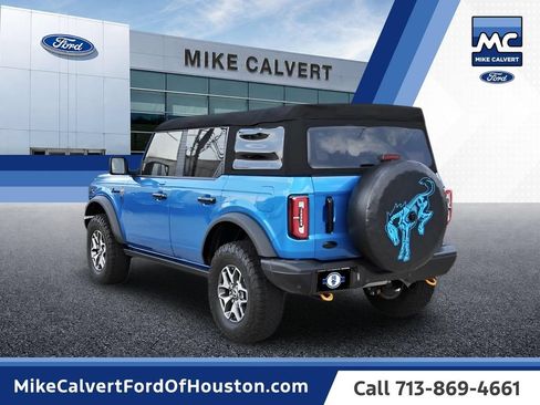 Used 2023 Ford Bronco Badlands AWD/4WD image 2