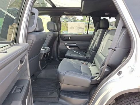 Used 2026 Toyota Sequoia Platinum AWD/4WD image 10