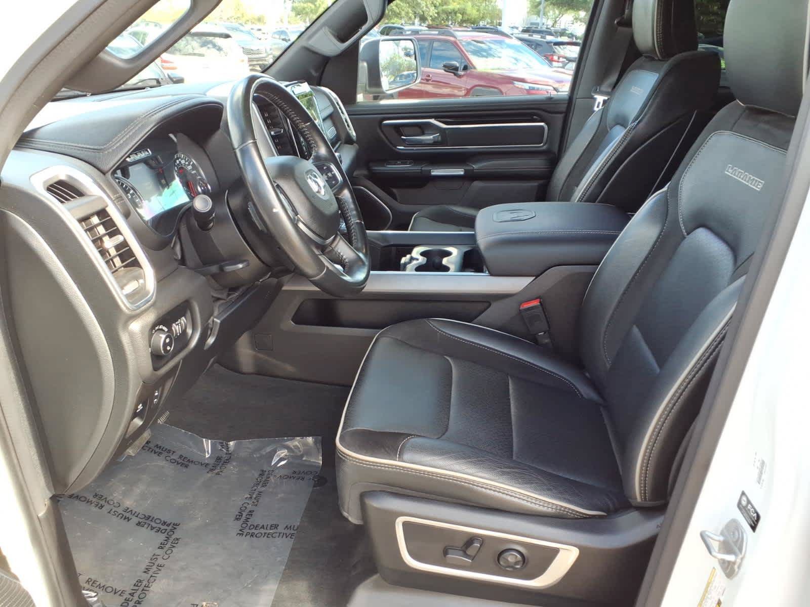 Used 2021 RAM 1500 Laramie w/ Sport Appearance Package AWD/4WD image 30