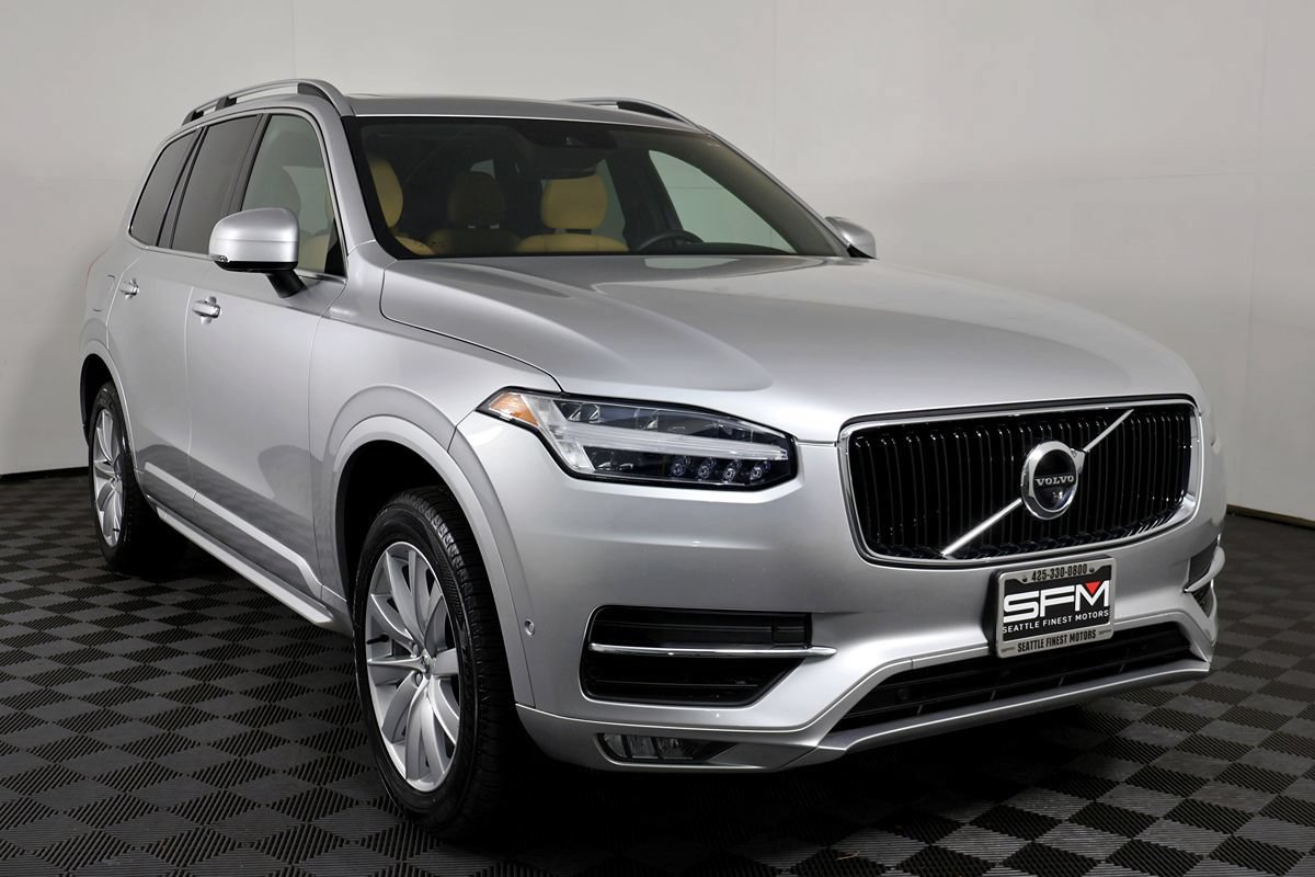 Used 2018 Volvo XC90 T5 Momentum w/ Convenience Package AWD/4WD image 5