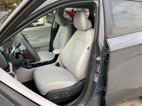 New 2026 Hyundai Kona SEL Premium image 9