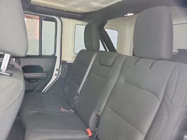 Used 2020 Jeep Wrangler Unlimited Sport S AWD/4WD image 9