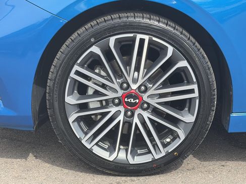 Used 2022 Kia Forte GT FWD image 11