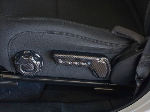 Used 2022 Jeep Gladiator Sport image 10