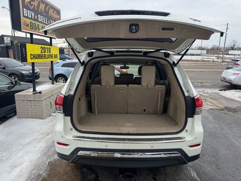 Used 2015 Nissan Pathfinder SV AWD/4WD image 18