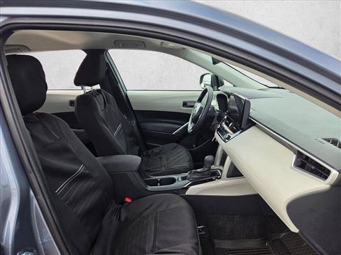 Used 2024 Toyota Corolla Cross L FWD image 19
