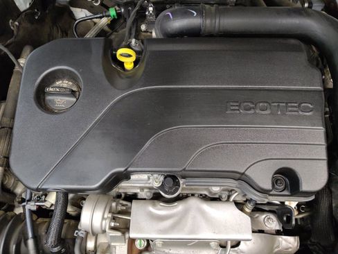 Used 2023 Chevrolet Malibu LS w/ LPO, Floor Liner Package FWD image 30