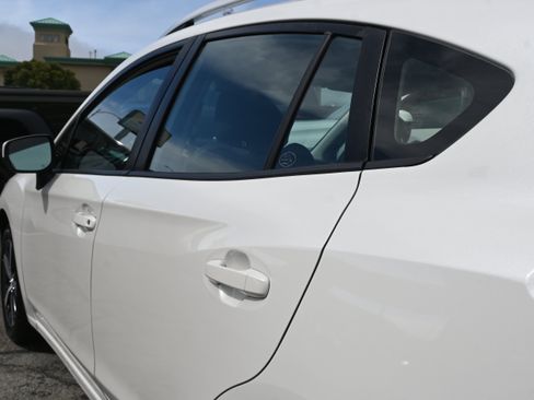 Used 2019 Subaru Impreza 2.0i Premium AWD/4WD image 31