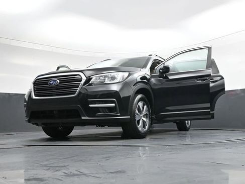 Used 2019 Subaru Ascent Premium image 47