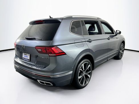 Used 2022 Volkswagen Tiguan SEL R-Line image 5