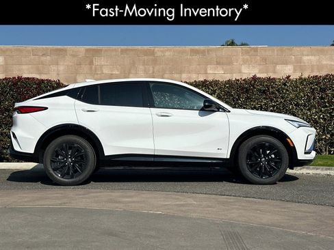 New 2026 Buick Envista Sport Touring w/ Convenience I Package image 3