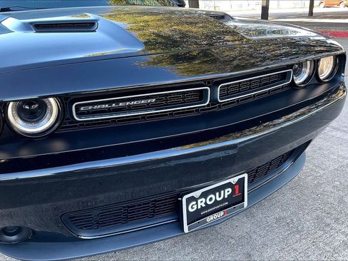 Used 2023 Dodge Challenger SXT image 25