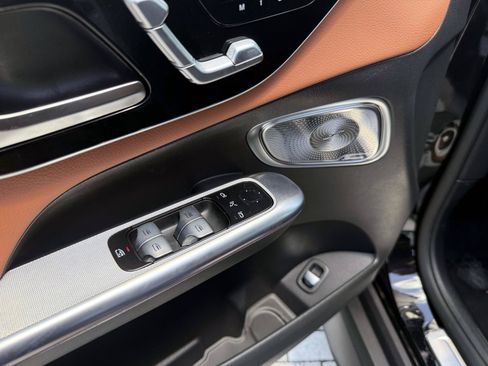 Certified 2026 Mercedes-Benz GLC 300 4MATIC image 19
