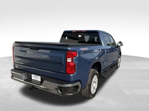 Used 2024 Chevrolet Silverado 1500 LT AWD/4WD image 2