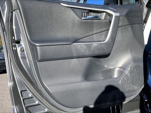 Certified 2025 Toyota RAV4 XSE image 21