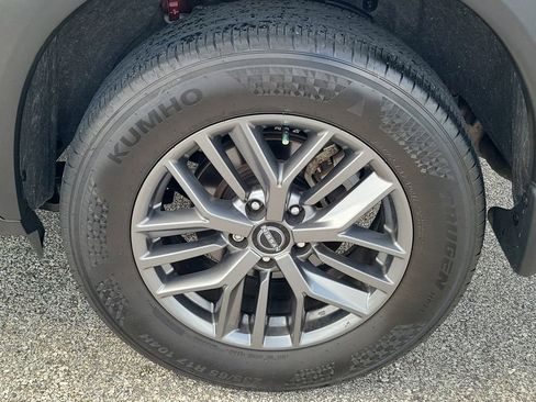 Certified 2023 Nissan Rogue S FWD image 13